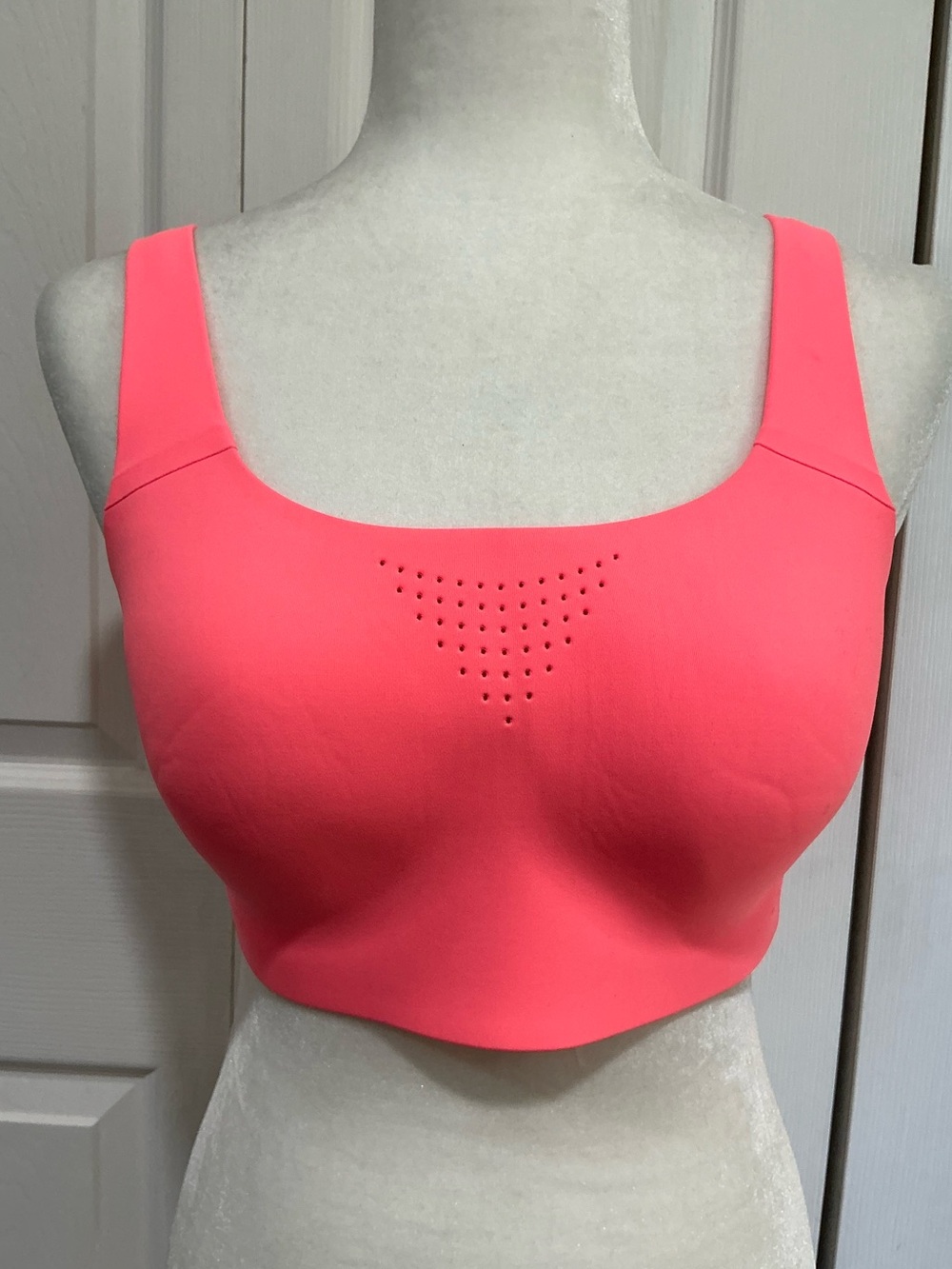💙 NWT Victoria’s Secret VSX Featherweight Max High Impact Sports Bra 36D (01582)